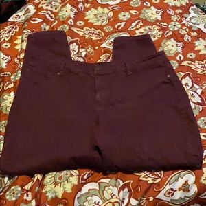 Burgundy jeggings